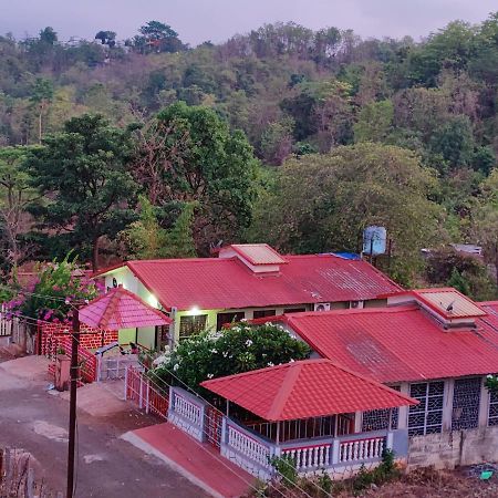Jenjon Best Retreat Chalets At Sparsh Karjat Resort With Optional Swimming Pool 外观 照片